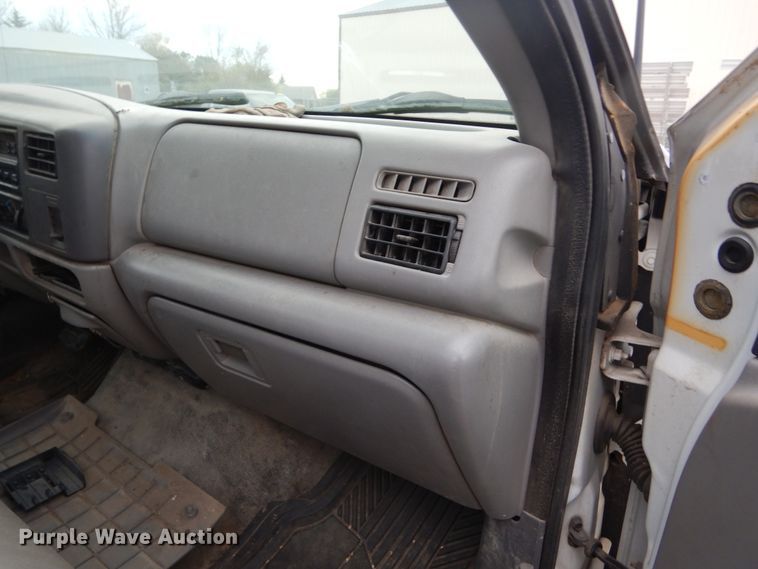 image for item KA9547 1999 Ford F450 Super Duty  bucket truck