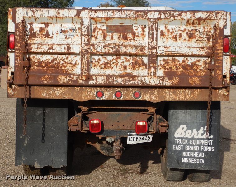 image for item KA9548 2000 GMC C7500  dump truck
