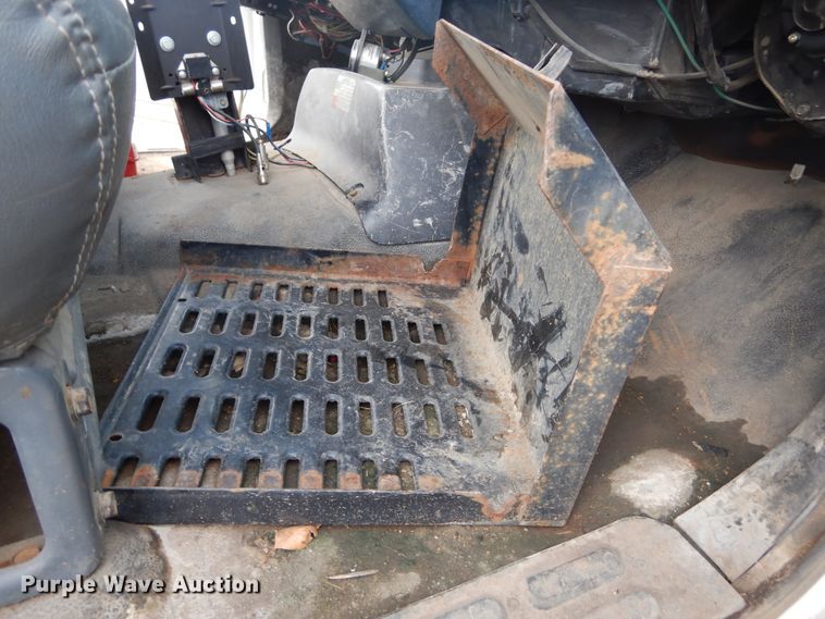 image for item KA9548 2000 GMC C7500  dump truck