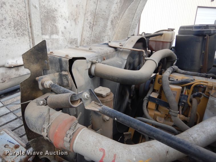 image for item KA9548 2000 GMC C7500  dump truck