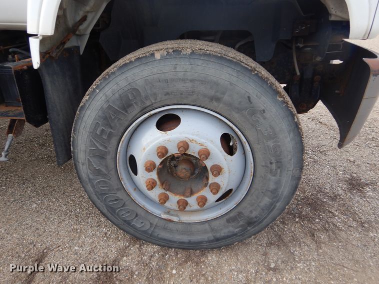 image for item KA9548 2000 GMC C7500  dump truck