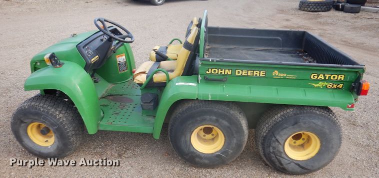 image for item KA9549 1998 John Deere Gator 6X4  utility vehicle