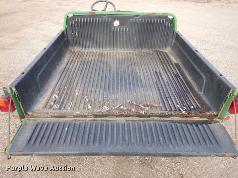 image for item KA9549 1998 John Deere Gator 6X4  utility vehicle