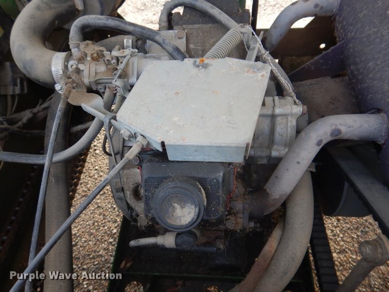 image for item KA9549 1998 John Deere Gator 6X4  utility vehicle