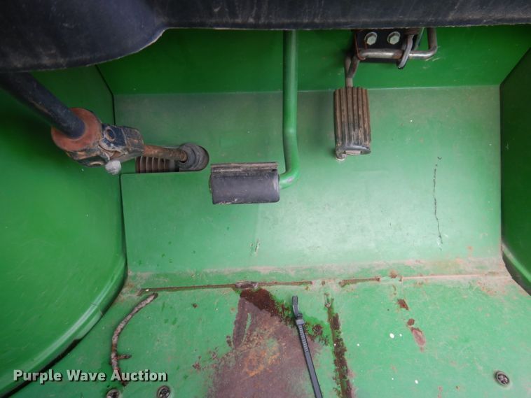 image for item KA9549 1998 John Deere Gator 6X4  utility vehicle