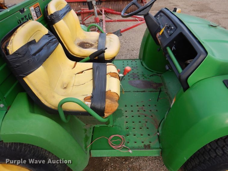 image for item KA9549 1998 John Deere Gator 6X4  utility vehicle