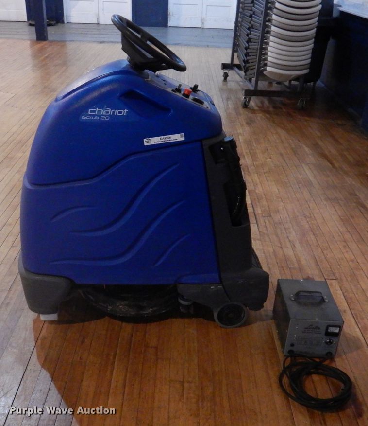 image for item KA9556 Windsor Chariot iScrub 20  floor scrubber