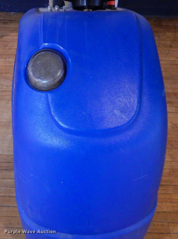 image for item KA9556 Windsor Chariot iScrub 20  floor scrubber