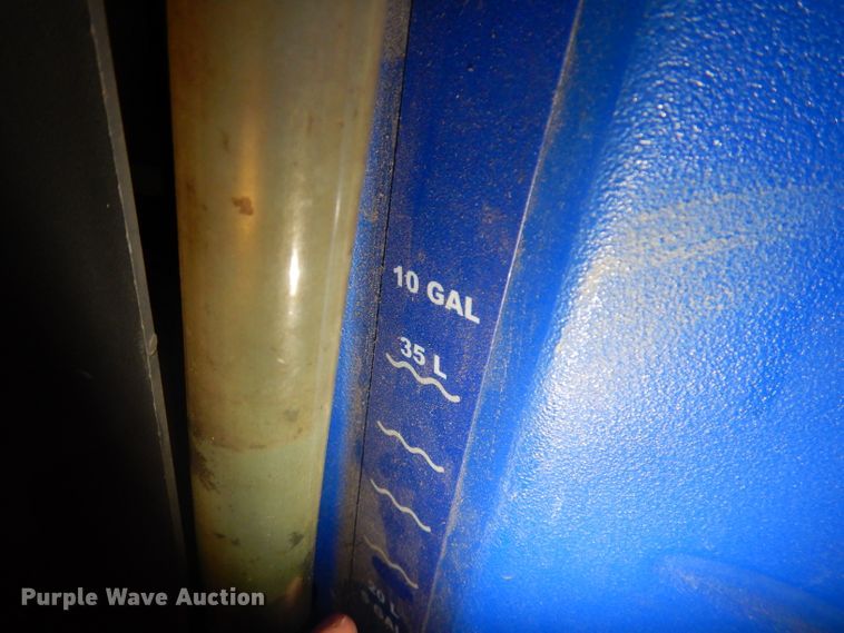 image for item KA9556 Windsor Chariot iScrub 20  floor scrubber