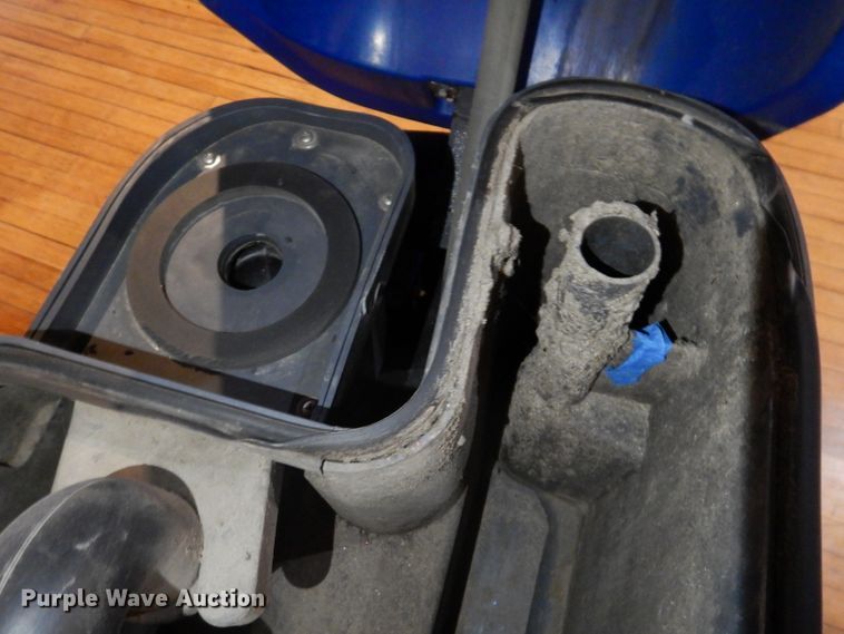 image for item KA9556 Windsor Chariot iScrub 20  floor scrubber