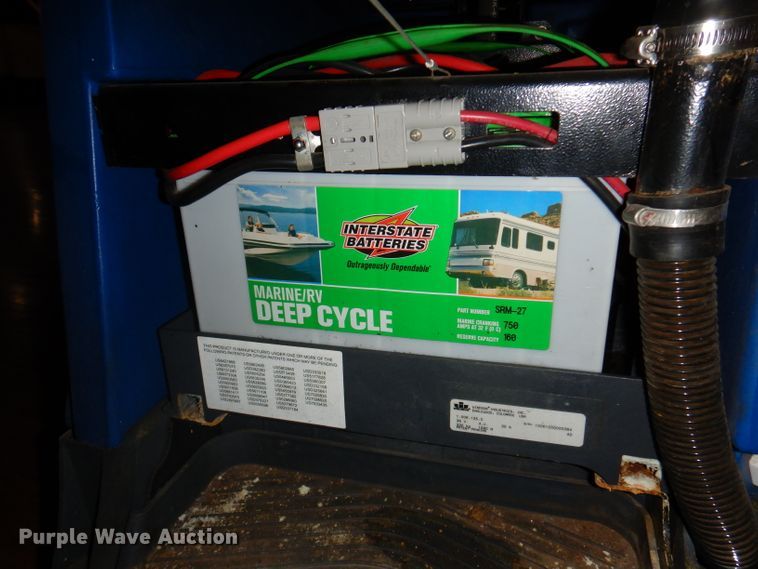 image for item KA9556 Windsor Chariot iScrub 20  floor scrubber