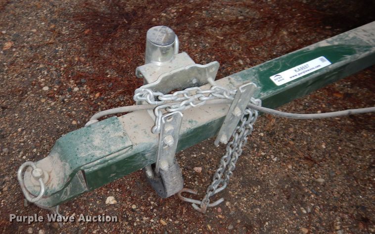 image for item KA9557 Turfco Mete-R Matic III F12D  top dresser spreader