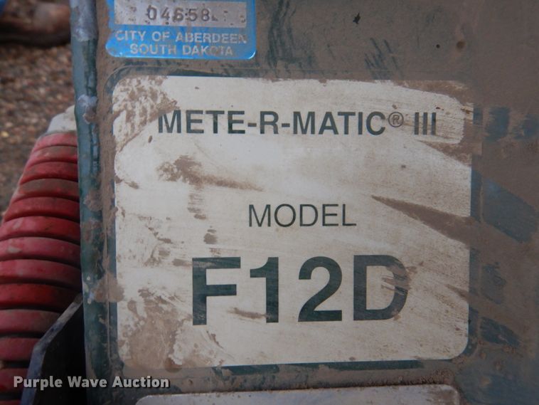 image for item KA9557 Turfco Mete-R Matic III F12D  top dresser spreader