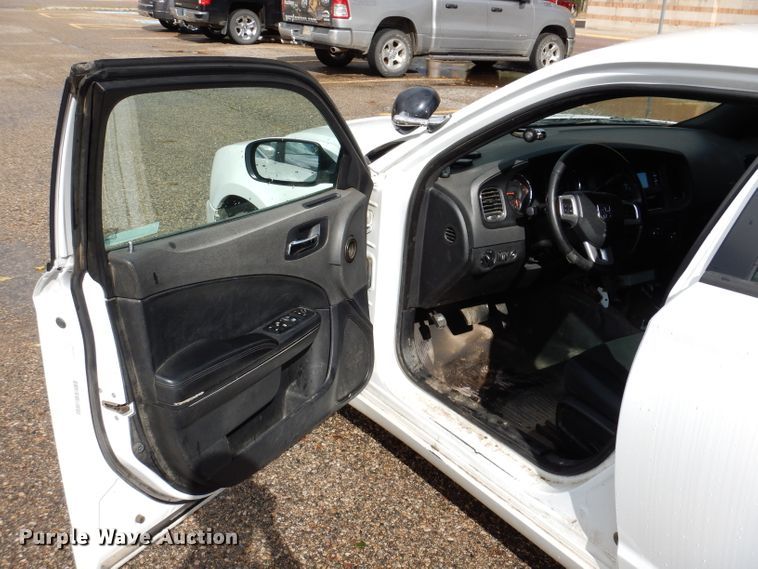 image for item KA9584 2012 Dodge Charger Police