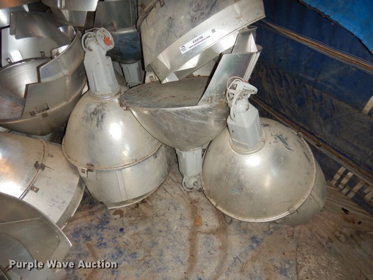 image for item KA9798 Approximately 40 ballfield lights