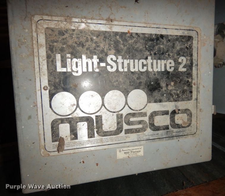 image for item KA9798 Approximately 40 ballfield lights