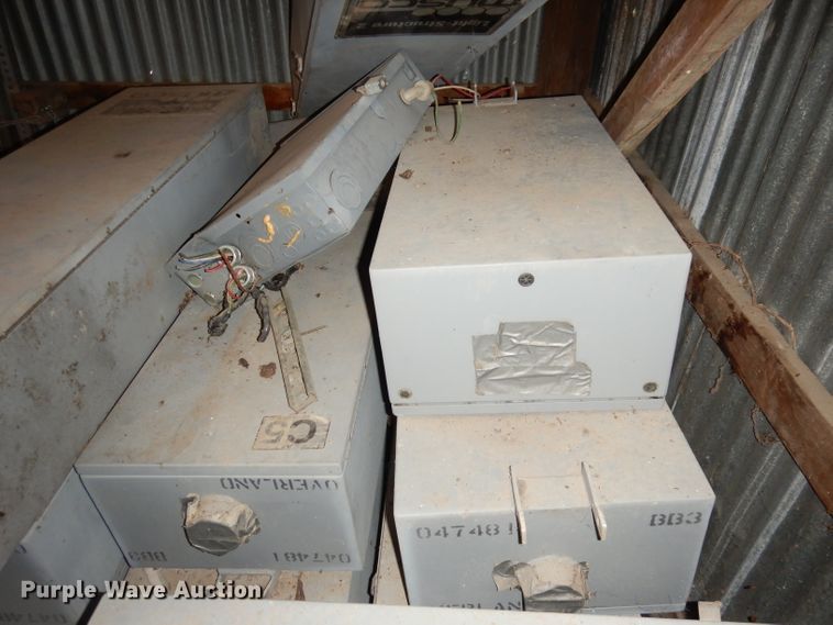 image for item KA9798 Approximately 40 ballfield lights