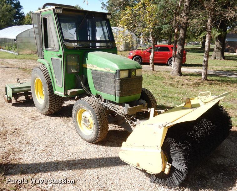 image for item KA9813 John Deere 4410  tractor
