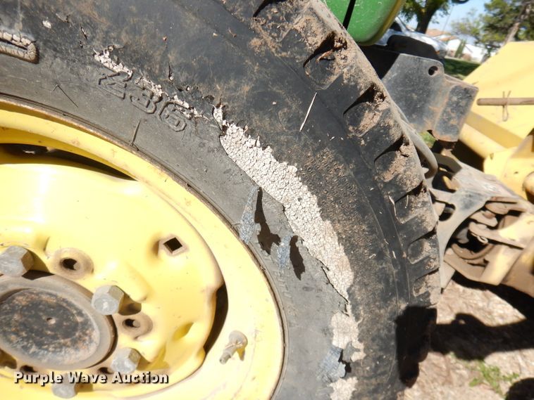 image for item KA9813 John Deere 4410  tractor