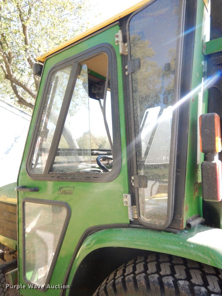 image for item KA9813 John Deere 4410  tractor