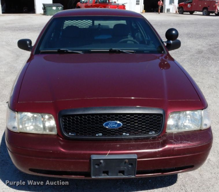 image for item KI9518 2010 Ford Crown Victoria Police Interceptor