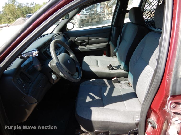 image for item KI9518 2010 Ford Crown Victoria Police Interceptor