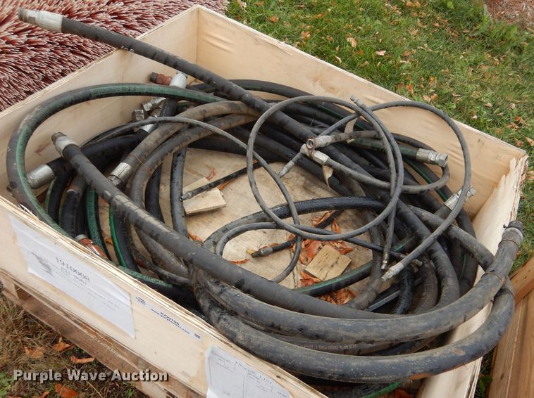 image for item KO9198 Hydraulic hoses