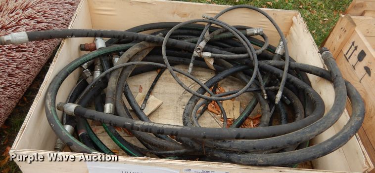 image for item KO9198 Hydraulic hoses