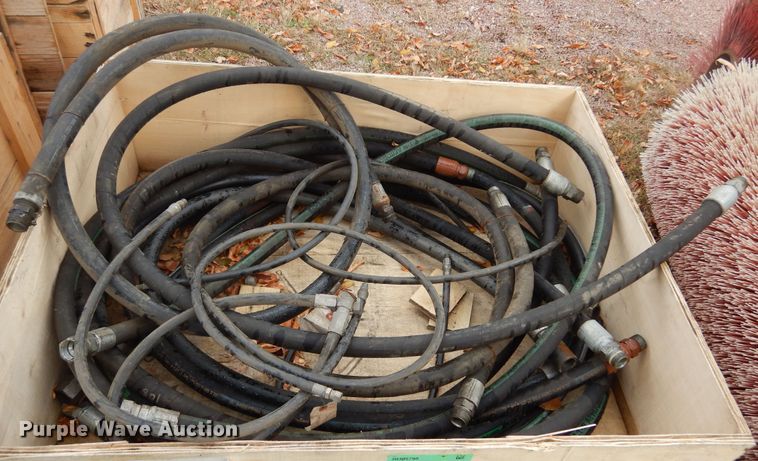 image for item KO9198 Hydraulic hoses