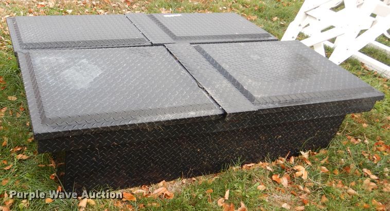 image for item KO9203 (2) Deezee cross bed toolboxes