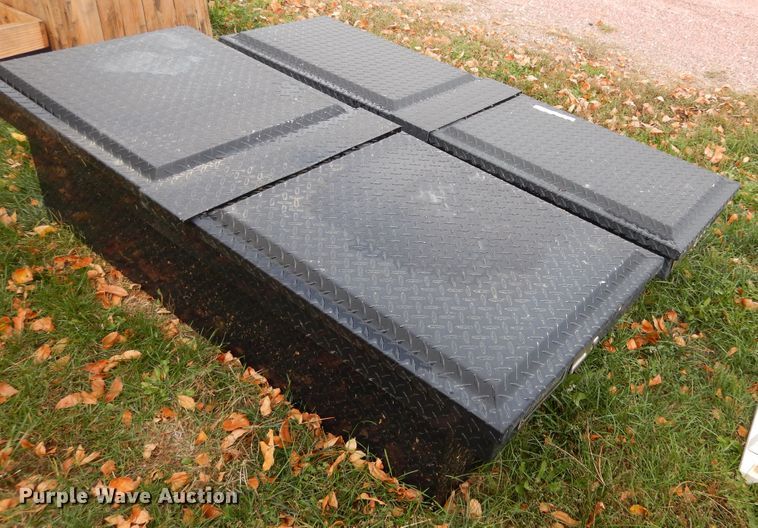 image for item KO9203 (2) Deezee cross bed toolboxes