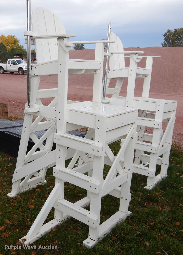 image for item KO9205 (2) Lifeguard ladders and seats