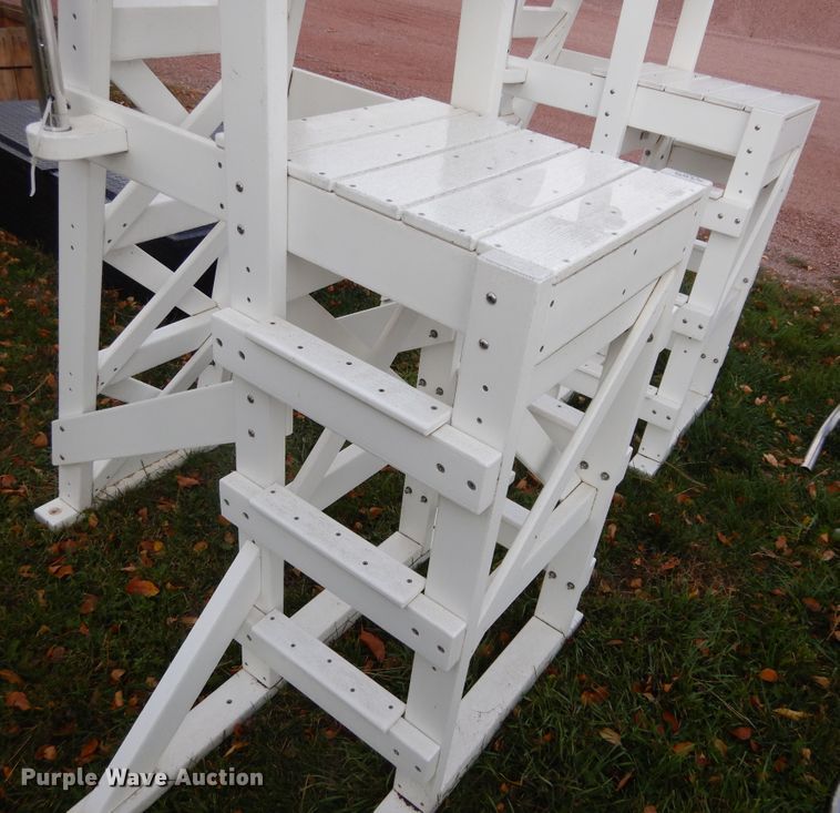 image for item KO9205 (2) Lifeguard ladders and seats