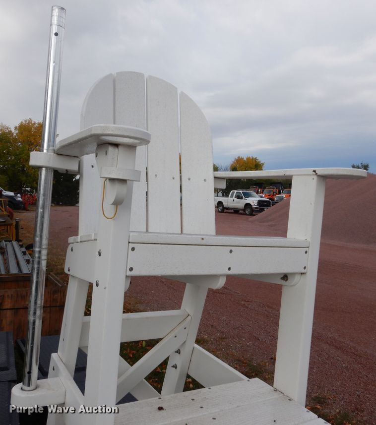 image for item KO9205 (2) Lifeguard ladders and seats