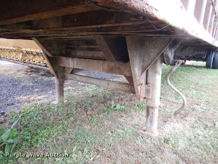 image for item KO9206 2007 Steco SW048108  walking floor trailer