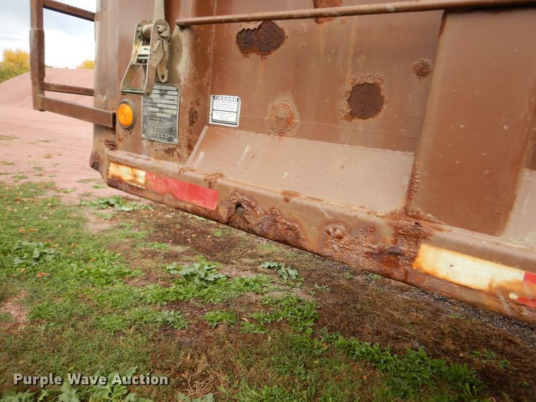 image for item KO9206 2007 Steco SW048108  walking floor trailer