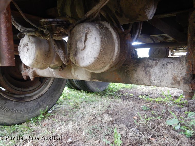 image for item KO9206 2007 Steco SW048108  walking floor trailer