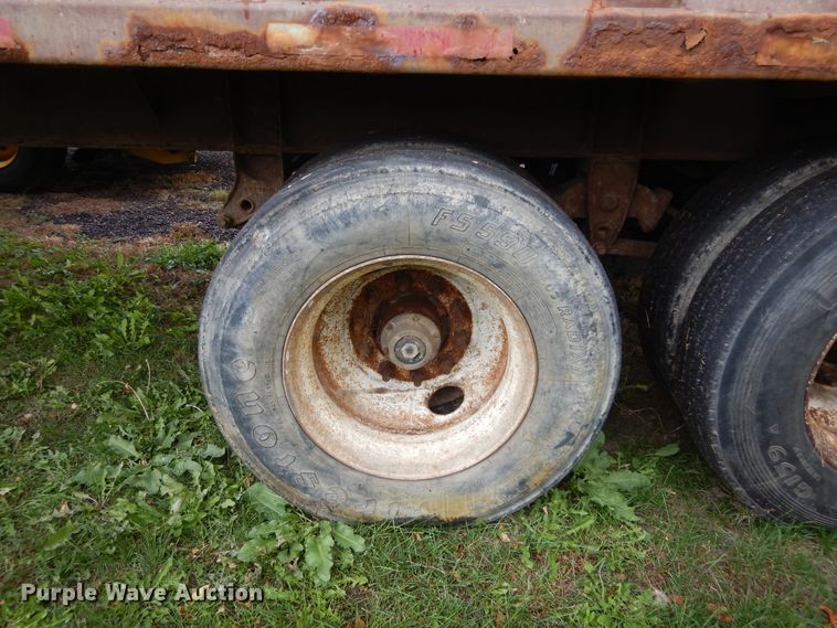 image for item KO9206 2007 Steco SW048108  walking floor trailer