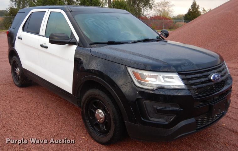 image for item KO9208 2017 Ford Explorer Police  SUV