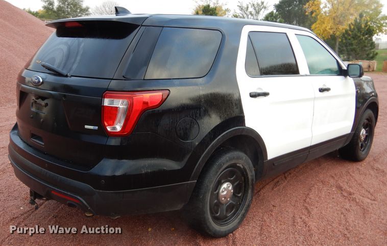 image for item KO9208 2017 Ford Explorer Police  SUV