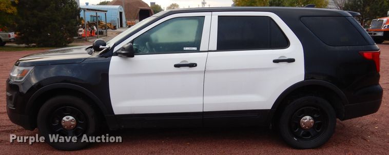 image for item KO9208 2017 Ford Explorer Police  SUV