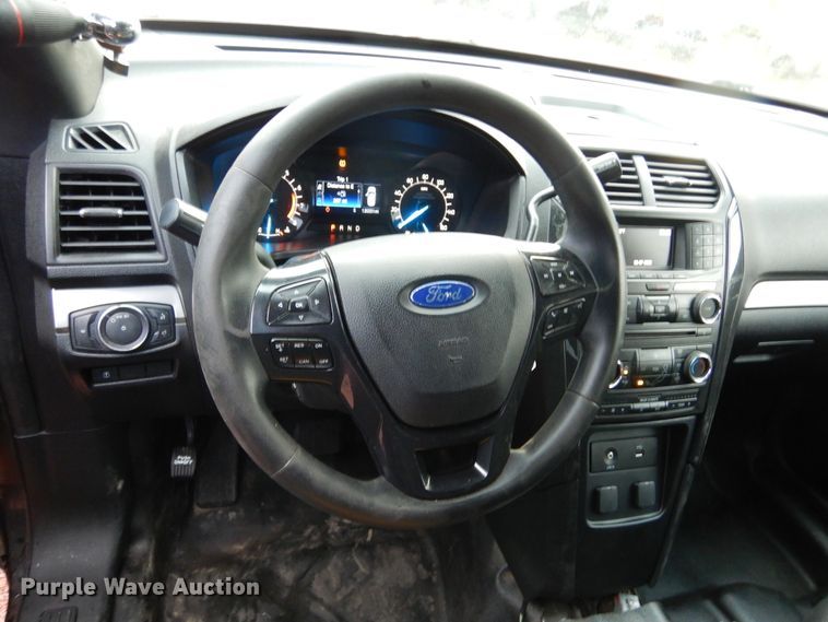 image for item KO9208 2017 Ford Explorer Police  SUV