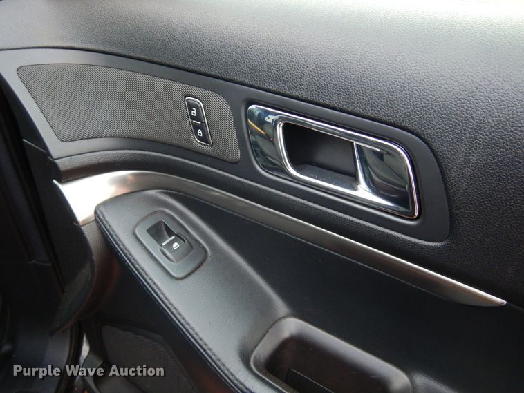 image for item KO9208 2017 Ford Explorer Police  SUV