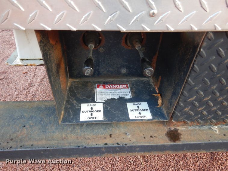 image for item KO9211 2012 Ford F550 Super Duty  bucket truck