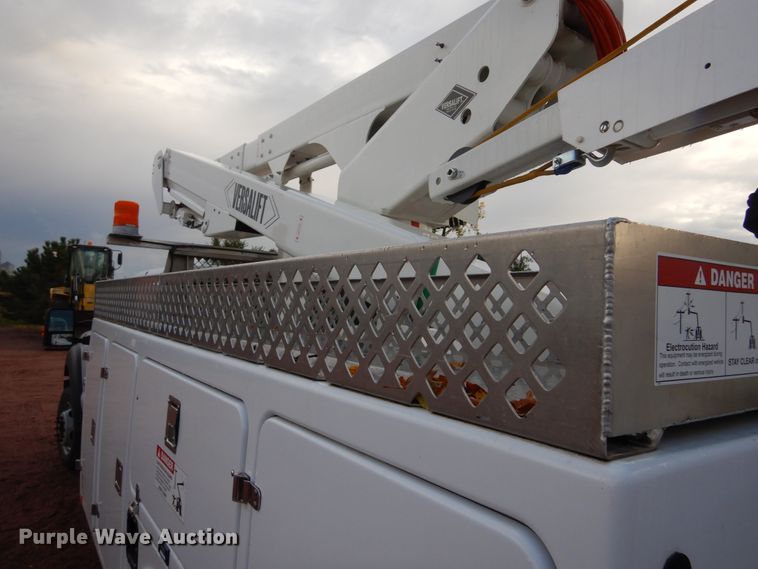 image for item KO9211 2012 Ford F550 Super Duty  bucket truck