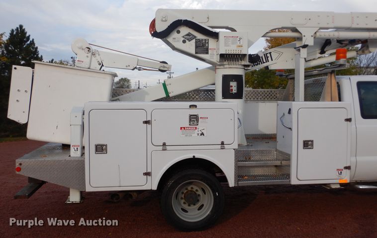 image for item KO9211 2012 Ford F550 Super Duty  bucket truck