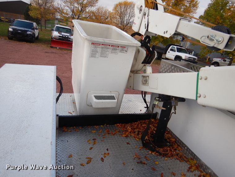 image for item KO9211 2012 Ford F550 Super Duty  bucket truck