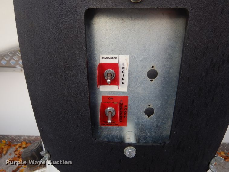 image for item KO9211 2012 Ford F550 Super Duty  bucket truck