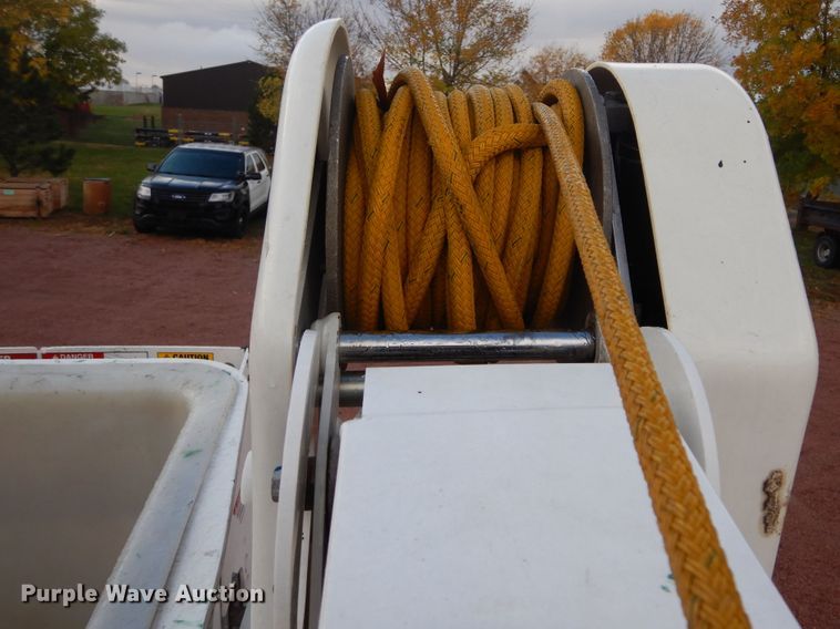 image for item KO9211 2012 Ford F550 Super Duty  bucket truck