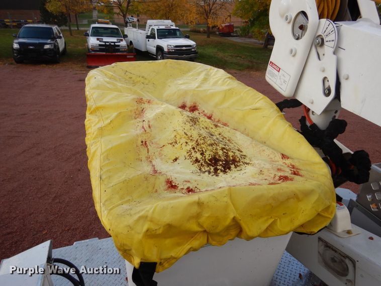 image for item KO9211 2012 Ford F550 Super Duty  bucket truck